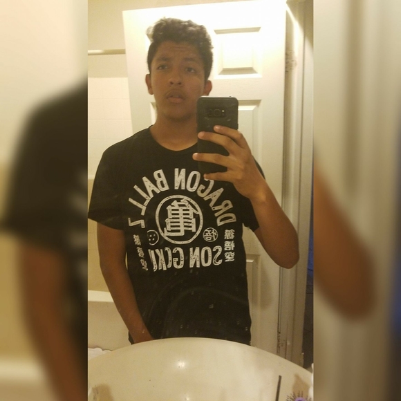 Meet your Posher, Julio - Picture 1 of 1